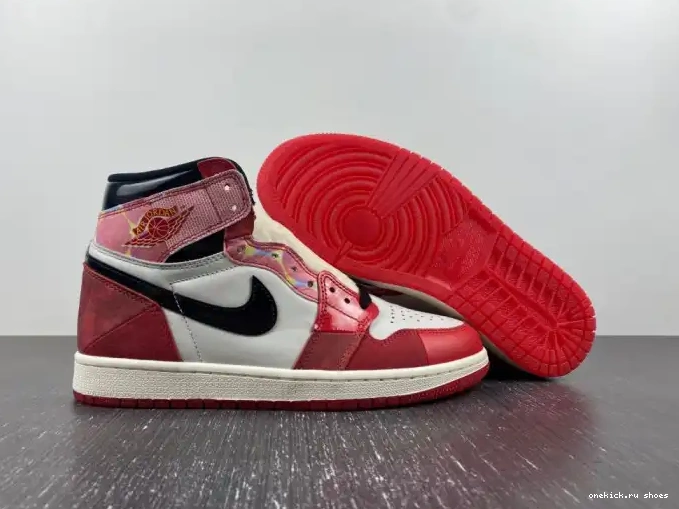 Rep DV1748-601 HIGH THE SPIDER-MAN ACROSS OG JORDAN 1 SPIDER-VERSE 0514